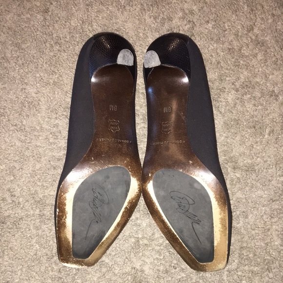 Donald J Pliner Seana Black Fabric Kitten Heels - Picture 6 of 6